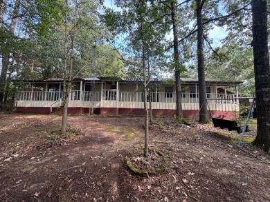 Grenada Reservoir Home For Sale in Gore Springs Mississippi
