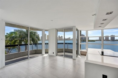 Spectacular residence at Mystic Pointe offering what is - photo 10
