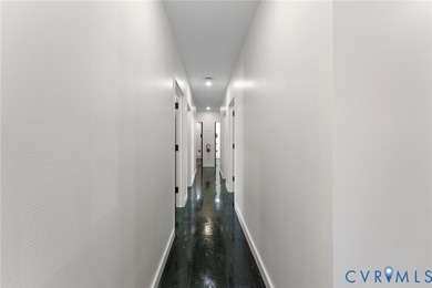 Prime Commercial Opportunity - Two Buildings on One Parcel! This - photo 11