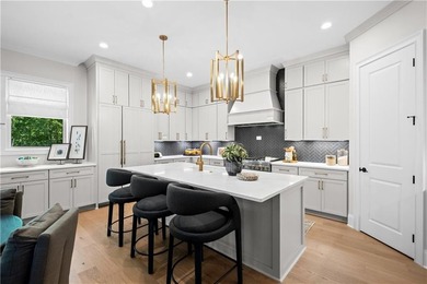 Introducing The Fordham - Estate Home by JW Collection, founded - photo 14