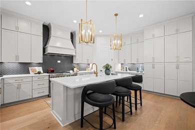 Introducing The Fordham - Estate Home by JW Collection, founded - photo 15
