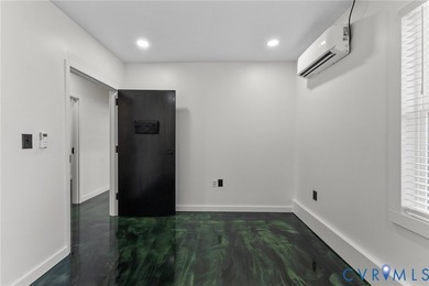 Prime Commercial Opportunity - Two Buildings on One Parcel! This - photo 16