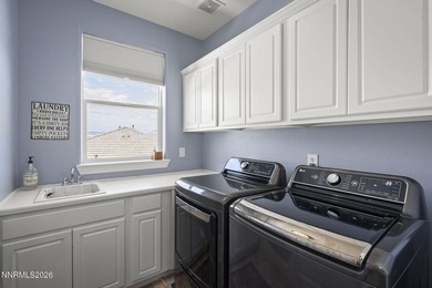 Experience breathtaking views, exceptional space, and refined - photo 25