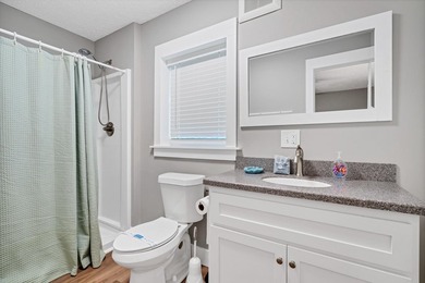 Welcome to The Fort, a beautifully renovated fully furnished - photo 32