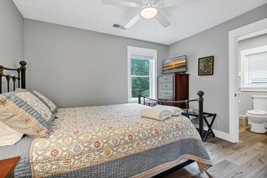 Welcome to The Fort, a beautifully renovated fully furnished - photo 34
