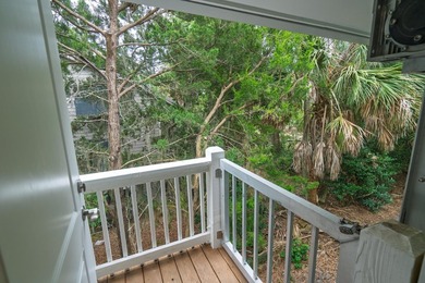 Welcome to The Fort, a beautifully renovated fully furnished - photo 37