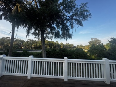 Welcome to The Fort, a beautifully renovated fully furnished - photo 40