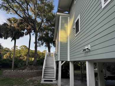 Welcome to The Fort, a beautifully renovated fully furnished - photo 43