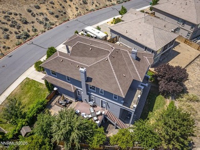 Experience breathtaking views, exceptional space, and refined - photo 45