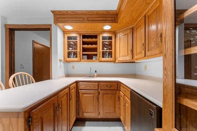 LIST PRICE IS $799,900 W/OPENING BID OF $500,000. Property may - photo 23
