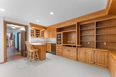LIST PRICE IS $799,900 W/OPENING BID OF $500,000. Property may - photo 24