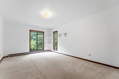 LIST PRICE IS $799,900 W/OPENING BID OF $500,000. Property may - photo 42