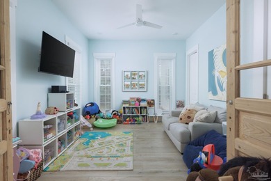 Set back from the road on a circular drive, this extraordinary - photo 5