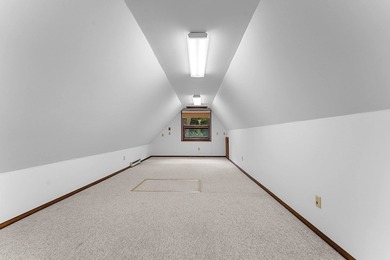 LIST PRICE IS $799,900 W/OPENING BID OF $500,000. Property may - photo 45