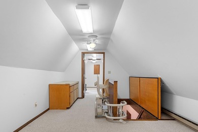 LIST PRICE IS $799,900 W/OPENING BID OF $500,000. Property may - photo 46