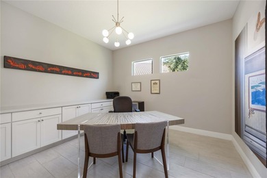 STUNNING BACKYARD WITH GORGEOUS PALMS!!!! HIGH CEILINGS AND SO