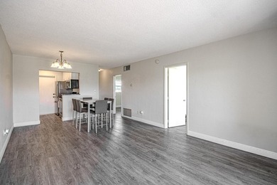 OWNER OCCUPIED PLEASE CALL LISTING AGENT FOR - photo 14