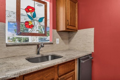 Welcome to 87 Mount Matterhorn Lane in sought-after Holiday City - photo 16