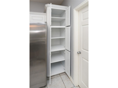 Welcome home to this charming 3 bedroom, 2 bath residence - photo 18