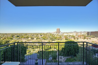 Enjoy iconic, unobstructed views of the Japanese Friendship