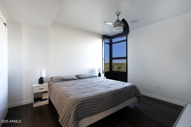 Enjoy iconic, unobstructed views of the Japanese Friendship