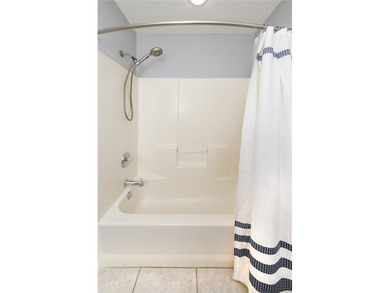 Welcome home to this charming 3 bedroom, 2 bath residence - photo 24