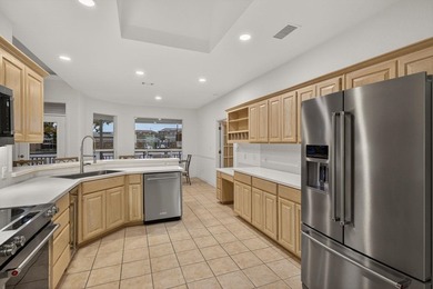 Nestled in the heart of Horseshoe Bay, this beautifully - photo 25