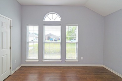 Welcome home to this charming 3 bedroom, 2 bath residence - photo 27