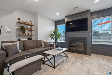 A turn-key investment opportunity in the heart of Mystic. This - photo 8