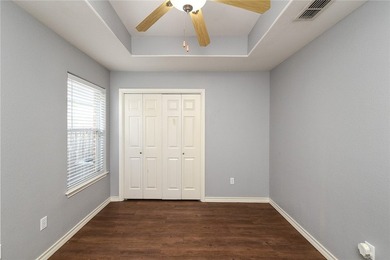 Welcome home to this charming 3 bedroom, 2 bath residence - photo 30