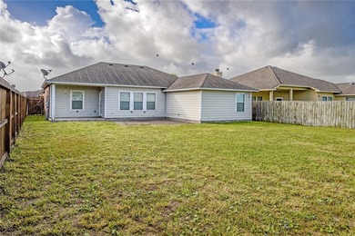 Welcome home to this charming 3 bedroom, 2 bath residence - photo 36