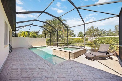 STUNNING BACKYARD WITH GORGEOUS PALMS!!!! HIGH CEILINGS AND SO