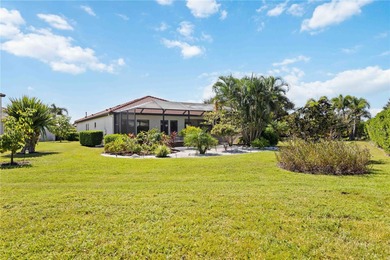 STUNNING BACKYARD WITH GORGEOUS PALMS!!!! HIGH CEILINGS AND SO