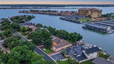 Nestled in the heart of Horseshoe Bay, this beautifully - photo 45