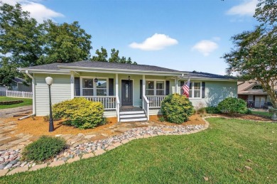 Lake Home For Sale in Lake Kiowa, Texas