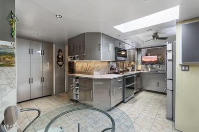 Charming single story hacienda home on over an acre in North - photo 6