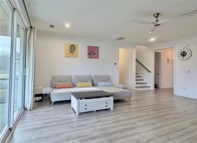 Serene lakefront living on a quiet cul-de-sac in the desirable - photo 10