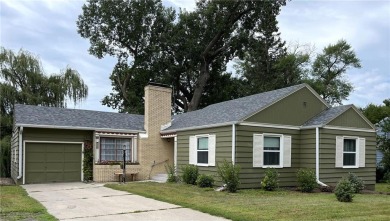 Lake Home For Sale in Windom, Minnesota