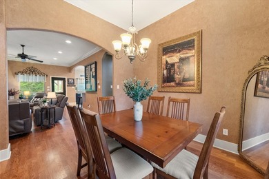 Welcome to your dream home! This beautifully maintained 4 - photo 5