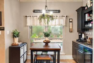 Welcome to your dream home! This beautifully maintained 4 - photo 10