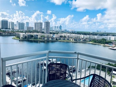 Little Maule Lake Condo For Sale in Aventura Florida