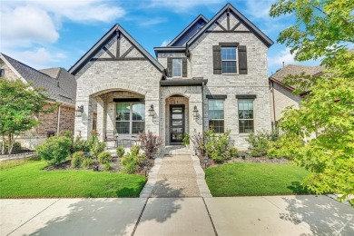 Lake Viridian Home For Sale in Arlington Texas