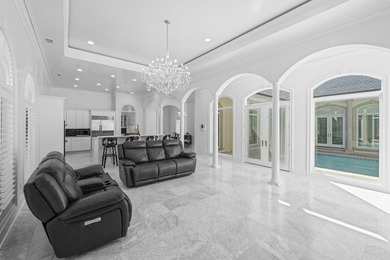 Stunning 1-level 5,000 SF Neoclassical Mediterranean Villa on 10 - photo 13