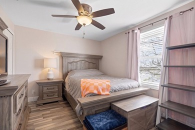 Welcome to this spacious and beautifully updated waterfront home - photo 25