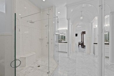 Stunning 1-level 5,000 SF Neoclassical Mediterranean Villa on 10 - photo 28