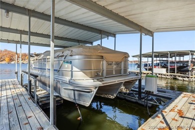 One-of-a-kind fully remodeled lakefront home on Mile Marker 3 - photo 35