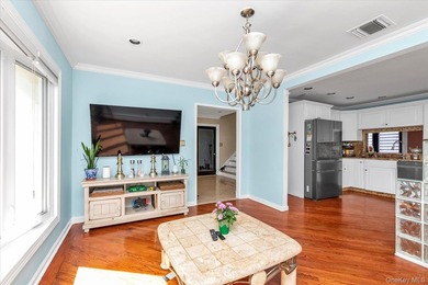 MOTIVATED SELLER! 4 BEDROOM 2.5 BATH SPLANCH IN THE MADISON AREA - photo 10