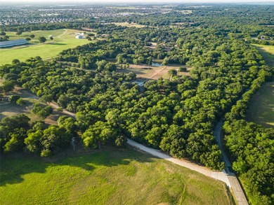 The Cross Roads L2 Ranch is a prime parcel located in the city - photo 3