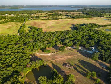 The Cross Roads L2 Ranch is a prime parcel located in the city - photo 8