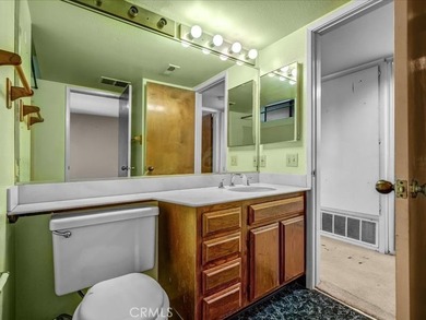 Welcome to Rose Terrace in Signal Hill! This spacious 2-bedroom - photo 17